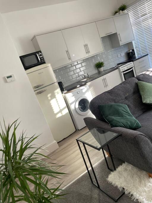 Cosy Modern One Bedroom Flat Хартлпул Экстерьер фото